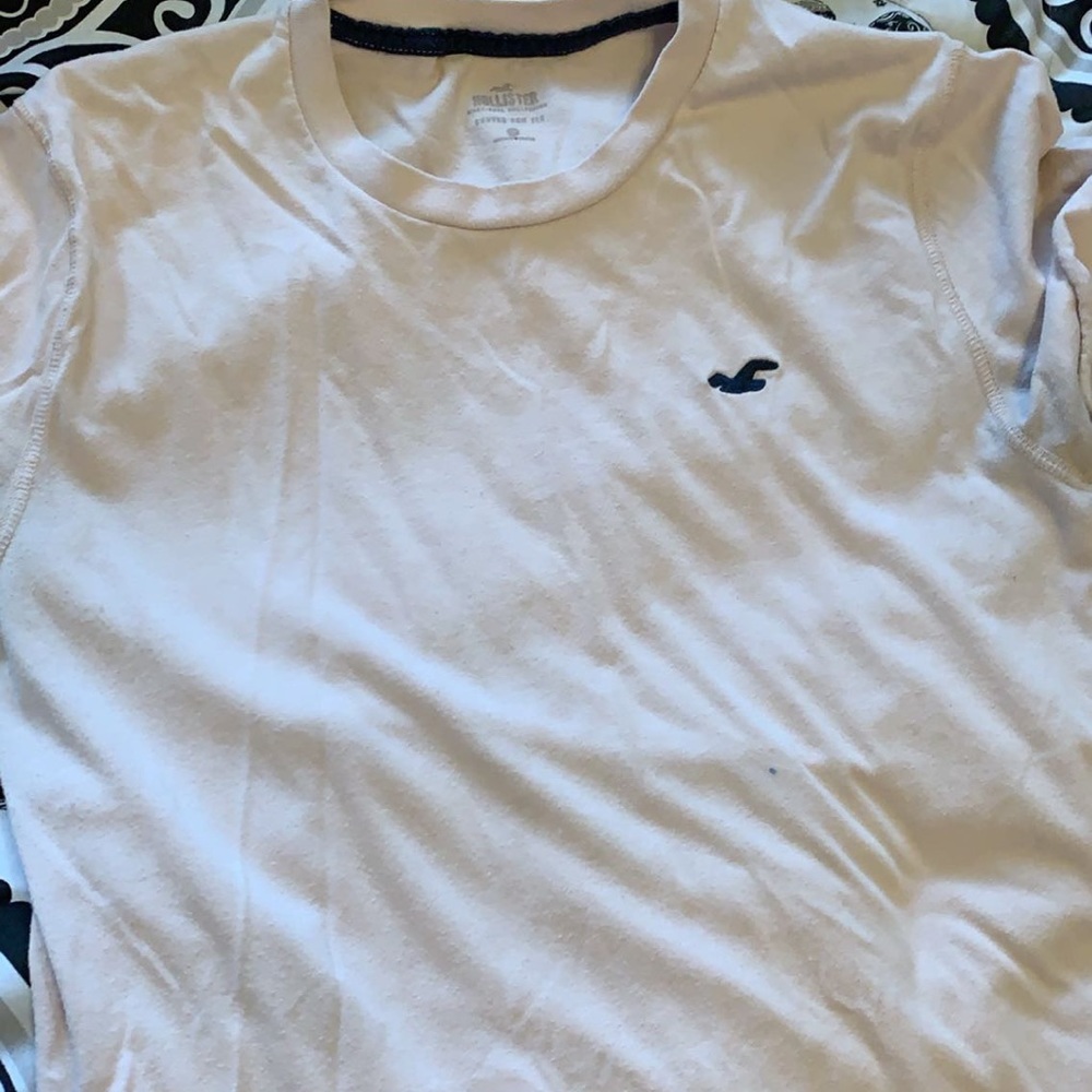 tee shirt